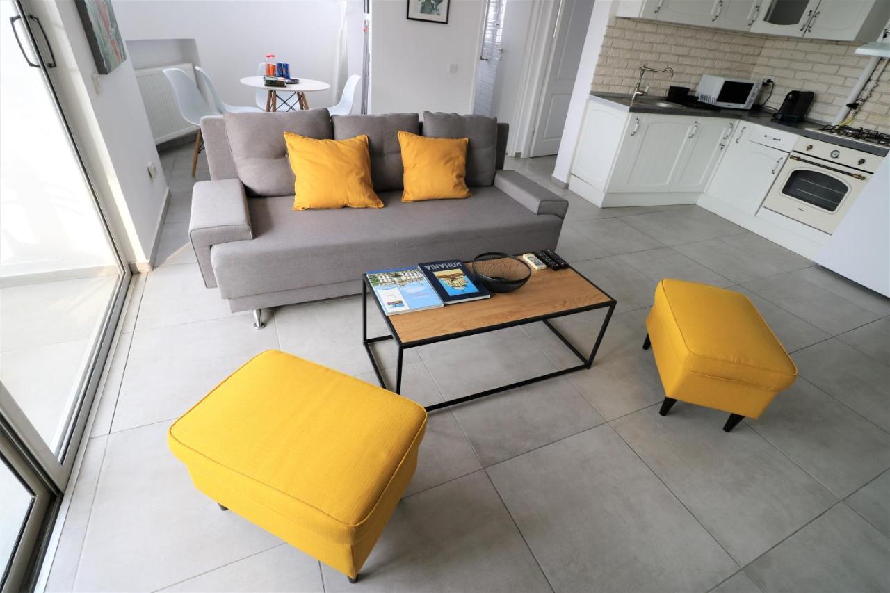 Serenity Heights Apartment: A Panoramic Haven Near Old Town - Free Minibar Boekarest Buitenkant foto