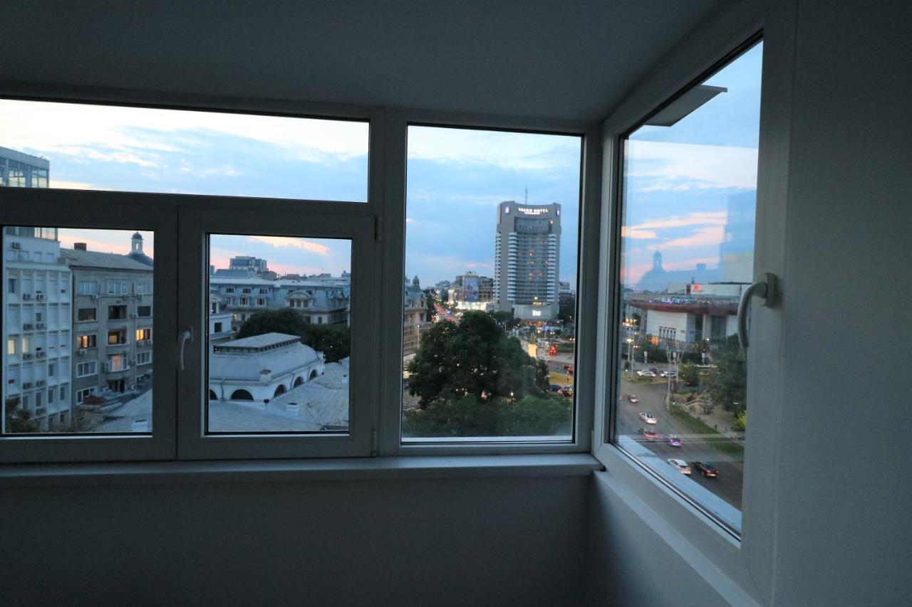 Serenity Heights Apartment: A Panoramic Haven Near Old Town - Free Minibar Boekarest Buitenkant foto